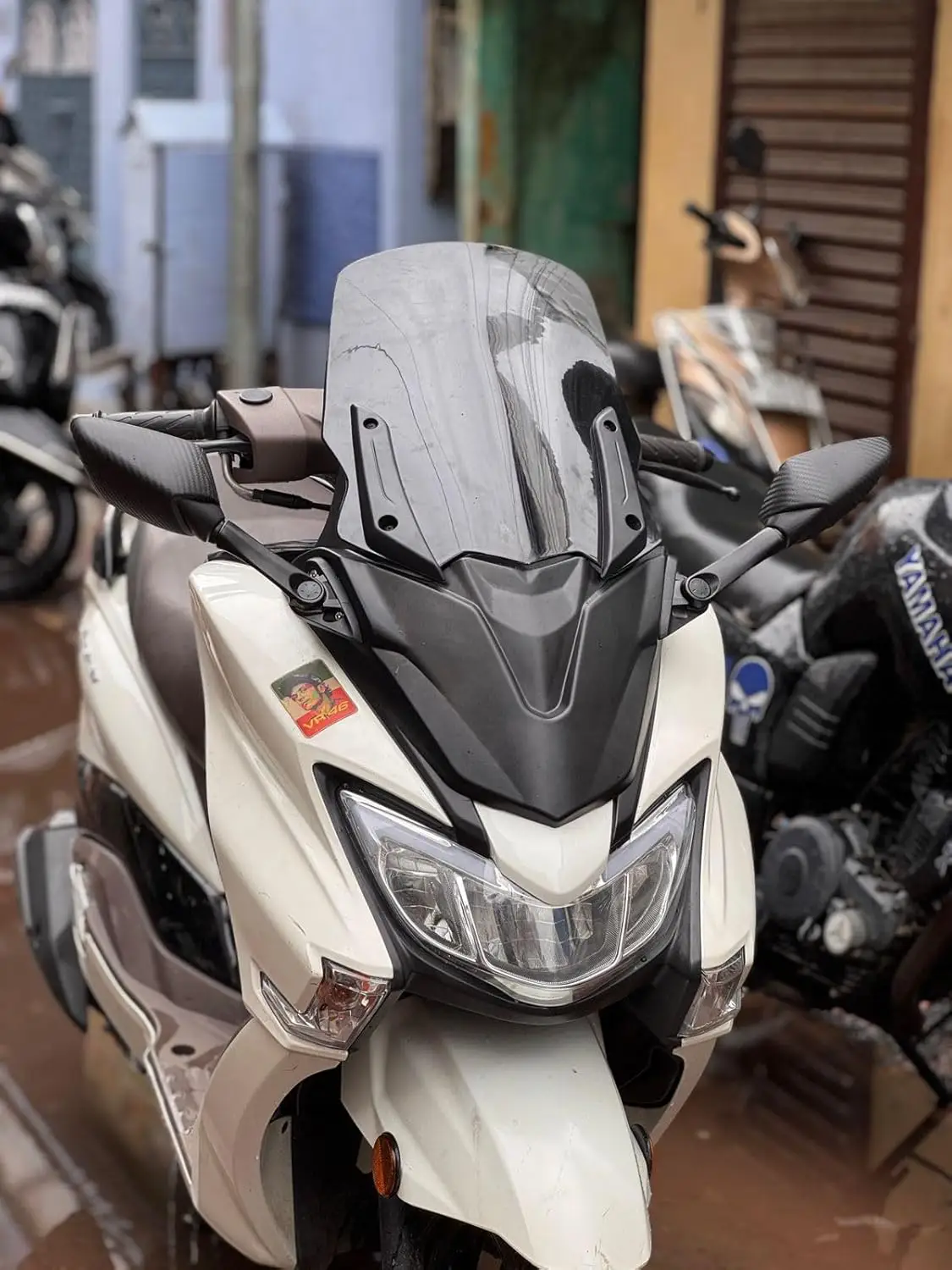 Thumbnail 4